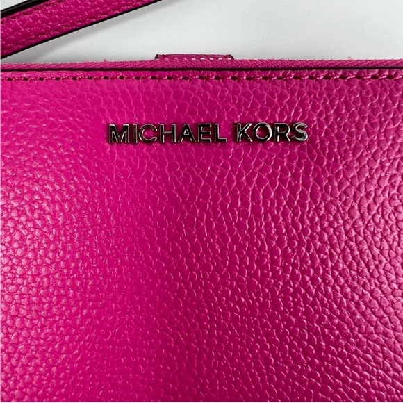 Michael Kors Hot Pink Multifunctional Wallet Wristlet NWT